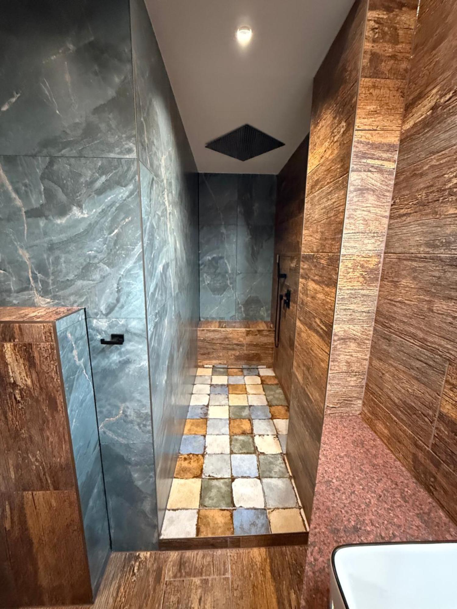Hotel Plzensky Dvur Frýdek-Místek 외부 사진